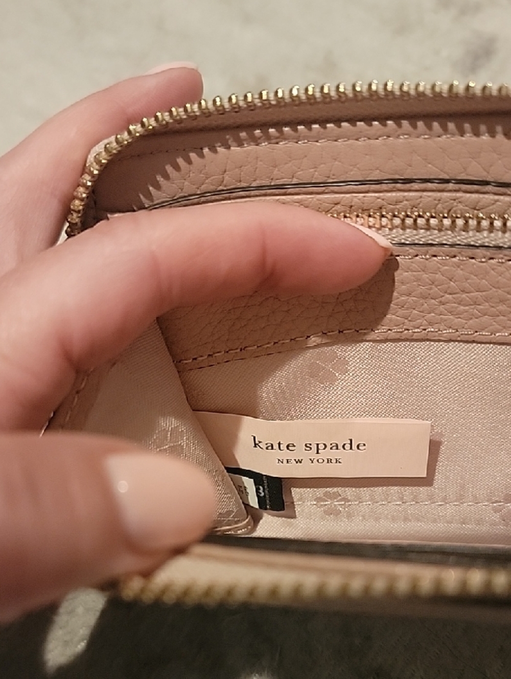kate spade Pebbled Leather Zip Wallet in Blush Pink with Pink And Gold Spade - Picture 13 of 17
